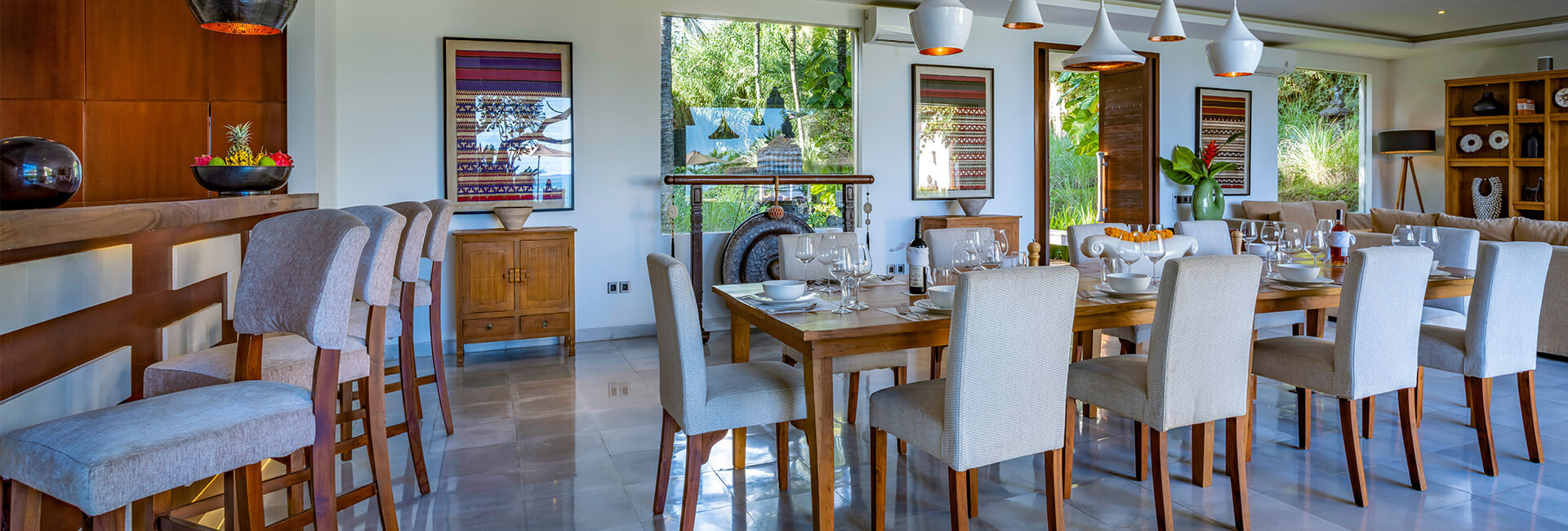 Seseh Beach Villa I - formal dining area